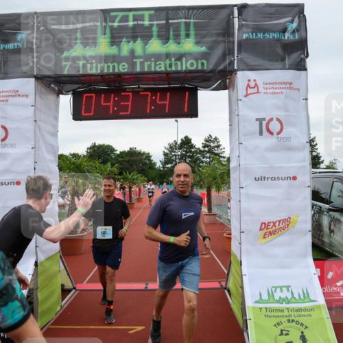 15.06.2025 - 7 Türme Triathlon Michael Strokosch http://msf.ph/oto/8001849 15.06.2025 14:37:41 Ziel 386, 585, 607, 1170 meine-sportfotos.de