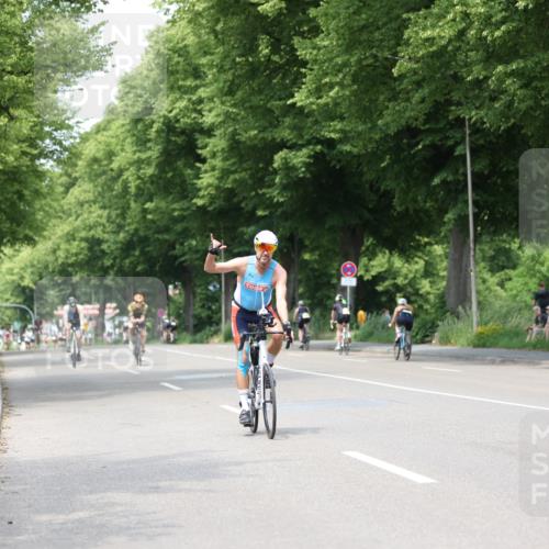 15.06.2025 - 7 Türme Triathlon Yannick Fuchs http://msf.ph/oto/8001855 15.06.2025 13:15:58 Radfahren 213, 236, 258, 326, 368, 418, 487, 565, 781, 788, 903 meine-sportfotos.de