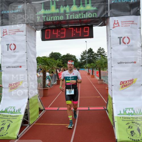 15.06.2025 - 7 Türme Triathlon Michael Strokosch http://msf.ph/oto/8001927 15.06.2025 14:37:48 Ziel 353, 440, 607, 1170 meine-sportfotos.de