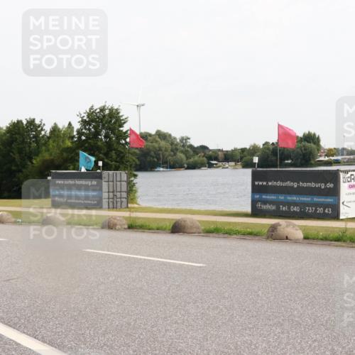 15.06.2025 - 27. Vierlanden-Triathlon H.Heesch http://msf.ph/oto/8002046 15.06.2025 10:28:29 Radfahren 108, 536, 568 meine-sportfotos.de