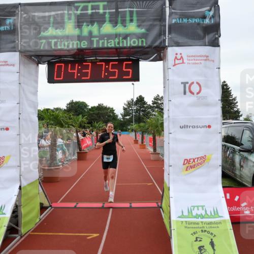 15.06.2025 - 7 Türme Triathlon Michael Strokosch http://msf.ph/oto/8002055 15.06.2025 14:37:54 Ziel 353, 440, 662 meine-sportfotos.de