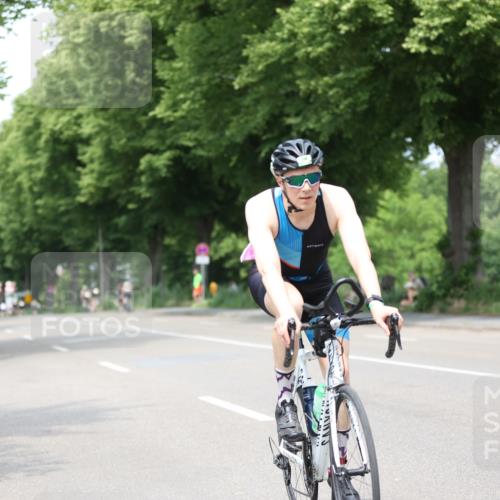 15.06.2025 - 7 Türme Triathlon Yannick Fuchs http://msf.ph/oto/8002206 15.06.2025 13:16:02 Radfahren 213, 236, 258, 326, 368, 565, 645, 781, 903, 905, 1179 meine-sportfotos.de