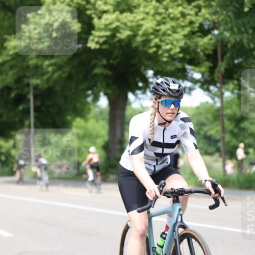 15.06.2025 - 7 Türme Triathlon Yannick Fuchs http://msf.ph/oto/8002534 15.06.2025 13:16:17 Radfahren 205, 420, 490, 514, 556, 742, 806, 825, 866, 1131 meine-sportfotos.de