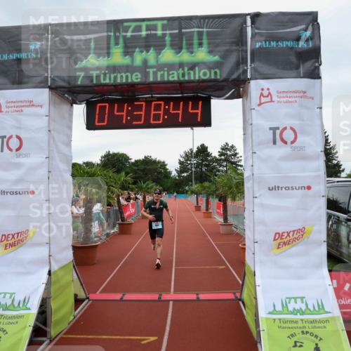 15.06.2025 - 7 Türme Triathlon Michael Strokosch http://msf.ph/oto/8002746 15.06.2025 14:38:44 Ziel 432, 441, 564, 780, 808 meine-sportfotos.de