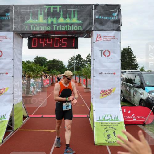 15.06.2025 - 7 Türme Triathlon Michael Strokosch http://msf.ph/oto/8003081 15.06.2025 14:40:51 Ziel 415, 487, 641 meine-sportfotos.de
