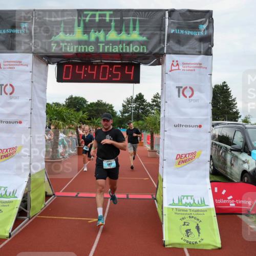 15.06.2025 - 7 Türme Triathlon Michael Strokosch http://msf.ph/oto/8003143 15.06.2025 14:40:54 Ziel 415, 487, 641 meine-sportfotos.de