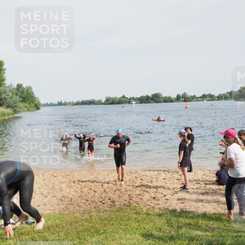 21.06.2025 - 27. Vierlanden-Triathlon MichiJ http://msf.ph/oto/8003349 15.06.2026 10:05:50 Schwimmen 372, 392, 435, 442, 450, 458 meine-sportfotos.de