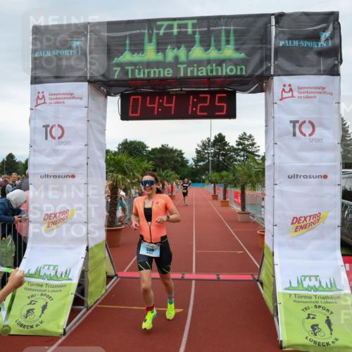15.06.2025 - 7 Türme Triathlon Michael Strokosch http://msf.ph/oto/8003617 15.06.2025 14:41:24 Ziel 520 meine-sportfotos.de