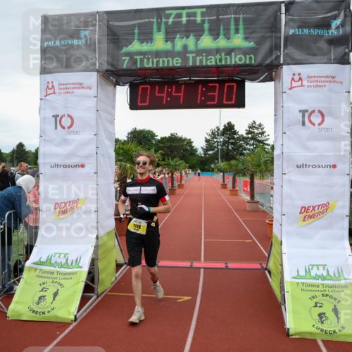 15.06.2025 - 7 Türme Triathlon Michael Strokosch http://msf.ph/oto/8003675 15.06.2025 14:41:30 Ziel 520, 1118 meine-sportfotos.de