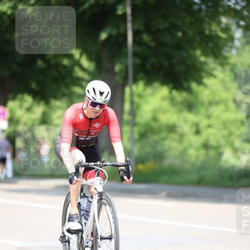 15.06.2025 - 7 Türme Triathlon Yannick Fuchs http://msf.ph/oto/8003678 15.06.2025 12:34:05 Radfahren 243, 553 meine-sportfotos.de