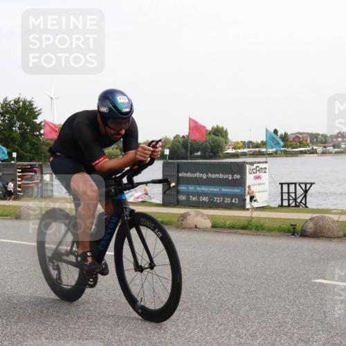 21.06.2025 - 27. Vierlanden-Triathlon H.Heesch http://msf.ph/oto/8003833 15.06.2025 11:52:02 Radfahren 208, 784, 928 meine-sportfotos.de