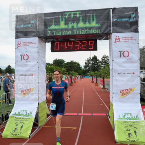 15.06.2025 - 7 Türme Triathlon Michael Strokosch http://msf.ph/oto/8004186 15.06.2025 14:43:29 Ziel 670 meine-sportfotos.de