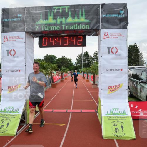 15.06.2025 - 7 Türme Triathlon Michael Strokosch http://msf.ph/oto/8004216 15.06.2025 14:43:42 Ziel 333, 486, 534 meine-sportfotos.de