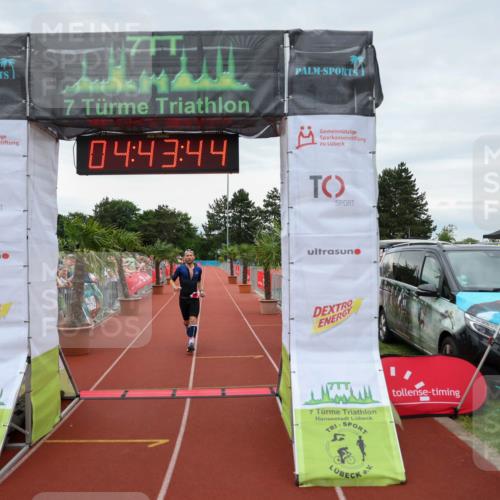 15.06.2025 - 7 Türme Triathlon Michael Strokosch http://msf.ph/oto/8004235 15.06.2025 14:43:44 Ziel 333, 424, 486, 534 meine-sportfotos.de