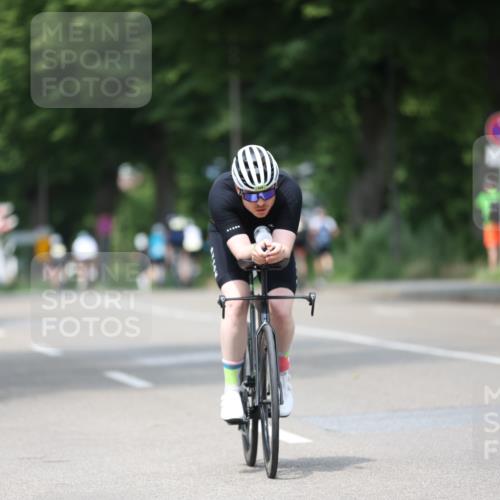 15.06.2025 - 7 Türme Triathlon Yannick Fuchs http://msf.ph/oto/8004478 15.06.2025 13:17:29 Radfahren 489, 543, 648, 894, 909 meine-sportfotos.de