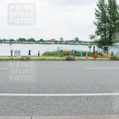 21.06.2025 - 27. Vierlanden-Triathlon H.Heesch http://msf.ph/oto/8004757 15.06.2025 13:00:25 Radfahren 1112, 1128, 1136, 1155 meine-sportfotos.de