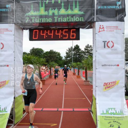 15.06.2025 - 7 Türme Triathlon Michael Strokosch http://msf.ph/oto/8004883 15.06.2025 14:44:56 Ziel 246, 329, 433, 525, 529, 617 meine-sportfotos.de