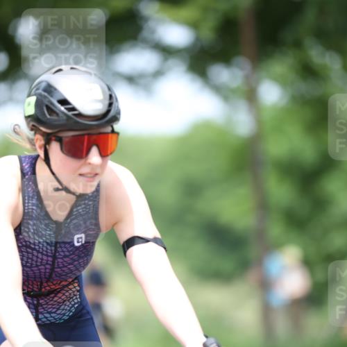 15.06.2025 - 7 Türme Triathlon Yannick Fuchs http://msf.ph/oto/8005006 15.06.2025 13:17:48 Radfahren 326, 584, 645, 796 meine-sportfotos.de