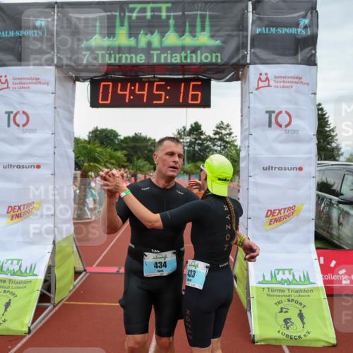15.06.2025 - 7 Türme Triathlon Michael Strokosch http://msf.ph/oto/8005050 15.06.2025 14:45:16 Ziel 434 meine-sportfotos.de