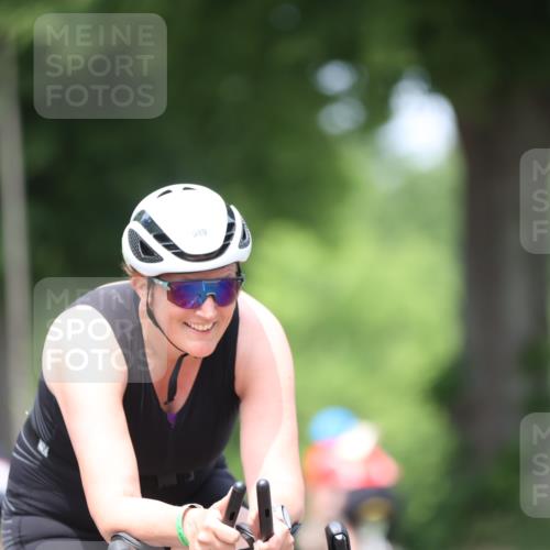 15.06.2025 - 7 Türme Triathlon Yannick Fuchs http://msf.ph/oto/8005266 15.06.2025 13:18:07 Radfahren 205, 556, 768, 799, 843, 878, 1022, 1046, 1089, 1094 meine-sportfotos.de