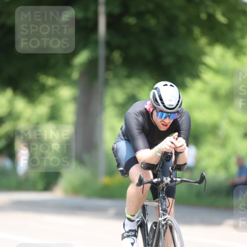 15.06.2025 - 7 Türme Triathlon Yannick Fuchs http://msf.ph/oto/8005459 15.06.2025 12:37:38 Radfahren 205, 216, 220, 228, 601 meine-sportfotos.de
