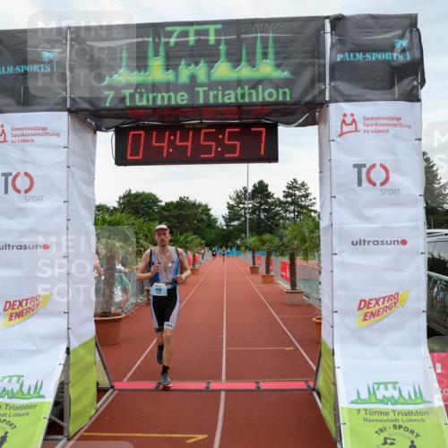 15.06.2025 - 7 Türme Triathlon Michael Strokosch http://msf.ph/oto/8005486 15.06.2025 14:45:57 Ziel 306, 479 meine-sportfotos.de
