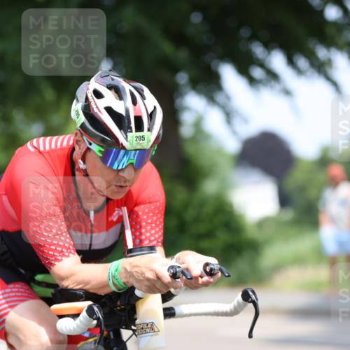 15.06.2025 - 7 Türme Triathlon Yannick Fuchs http://msf.ph/oto/8005532 15.06.2025 12:37:40 Radfahren 205, 216, 220, 228 meine-sportfotos.de
