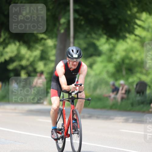 15.06.2025 - 7 Türme Triathlon Yannick Fuchs http://msf.ph/oto/8005609 15.06.2025 13:18:34 Radfahren 651, 1194 meine-sportfotos.de