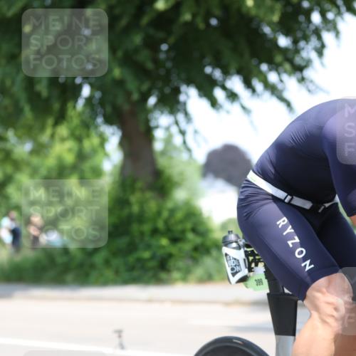 15.06.2025 - 7 Türme Triathlon Yannick Fuchs http://msf.ph/oto/8005677 15.06.2025 12:37:52 Radfahren 246, 399, 603, 675 meine-sportfotos.de