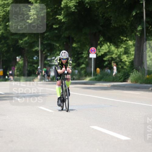 15.06.2025 - 7 Türme Triathlon Yannick Fuchs http://msf.ph/oto/8005846 15.06.2025 12:38:18 Radfahren  meine-sportfotos.de