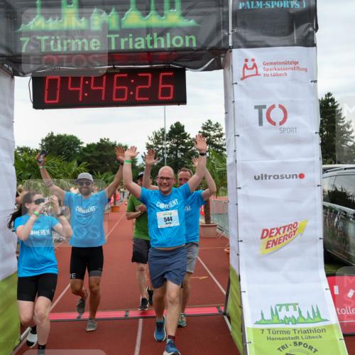 15.06.2025 - 7 Türme Triathlon Michael Strokosch http://msf.ph/oto/8005883 15.06.2025 14:46:25 Ziel 340, 544, 714 meine-sportfotos.de