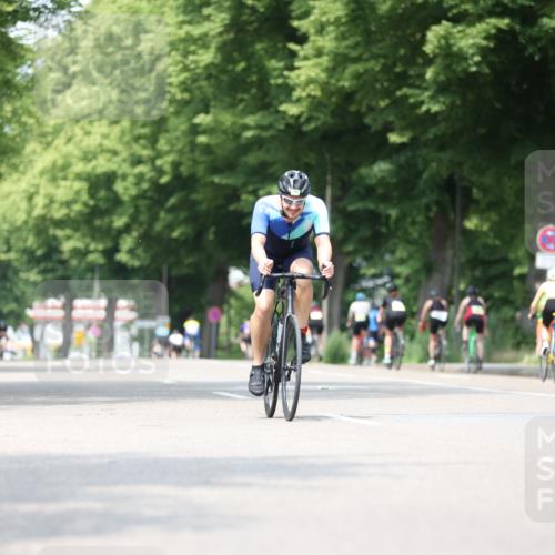 15.06.2025 - 7 Türme Triathlon Yannick Fuchs http://msf.ph/oto/8005980 15.06.2025 13:19:01 Radfahren 197, 725, 820, 867, 962, 1086 meine-sportfotos.de
