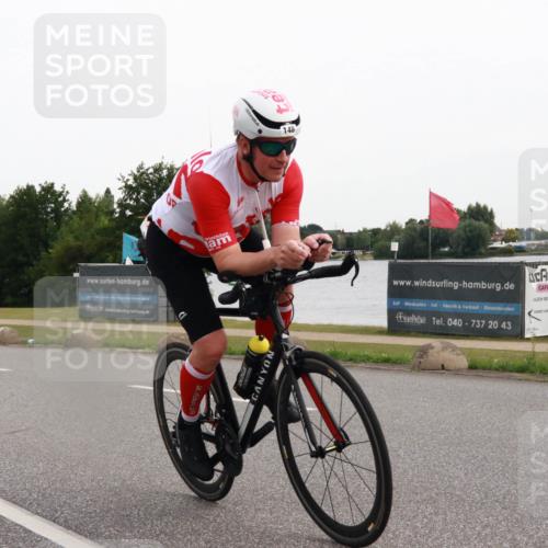 15.06.2025 - 27. Vierlanden-Triathlon H.Heesch http://msf.ph/oto/8006436 15.06.2025 10:39:06 Radfahren 145, 148, 291 meine-sportfotos.de