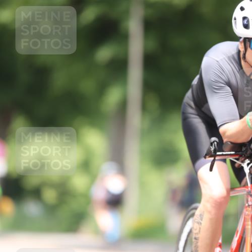 15.06.2025 - 7 Türme Triathlon Yannick Fuchs http://msf.ph/oto/8006489 15.06.2025 13:20:02 Radfahren 588, 871 meine-sportfotos.de