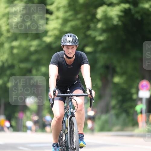 15.06.2025 - 7 Türme Triathlon Yannick Fuchs http://msf.ph/oto/8006653 15.06.2025 13:20:34 Radfahren 247, 356, 444, 491, 496 meine-sportfotos.de