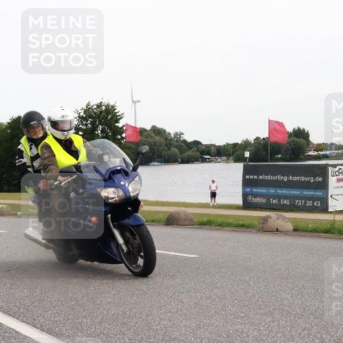 15.06.2025 - 27. Vierlanden-Triathlon H.Heesch http://msf.ph/oto/8006793 15.06.2025 10:40:40 Radfahren 9, 253, 304, 309, 341 meine-sportfotos.de