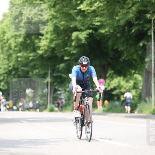 15.06.2025 - 7 Türme Triathlon Yannick Fuchs http://msf.ph/oto/8006808 15.06.2025 13:20:40 Radfahren 356, 444, 496, 610 meine-sportfotos.de
