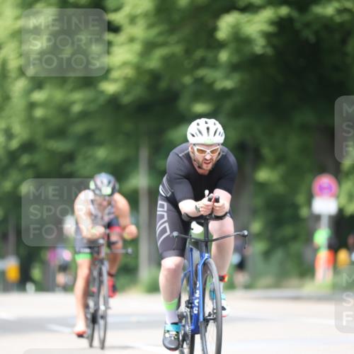 15.06.2025 - 7 Türme Triathlon Yannick Fuchs http://msf.ph/oto/8007042 15.06.2025 13:20:59 Radfahren 387, 466, 914 meine-sportfotos.de