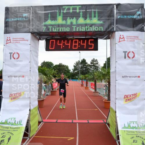 15.06.2025 - 7 Türme Triathlon Michael Strokosch http://msf.ph/oto/8007066 15.06.2025 14:48:45 Ziel 224, 308 meine-sportfotos.de