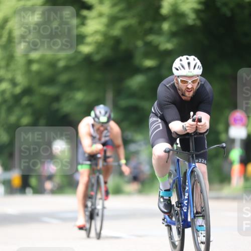 15.06.2025 - 7 Türme Triathlon Yannick Fuchs http://msf.ph/oto/8007070 15.06.2025 13:21:00 Radfahren 387, 466, 914 meine-sportfotos.de