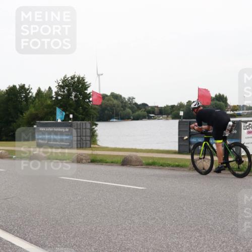 15.06.2025 - 27. Vierlanden-Triathlon H.Heesch http://msf.ph/oto/8007247 15.06.2025 10:41:52 Radfahren 34, 45, 93, 121, 134, 205 meine-sportfotos.de