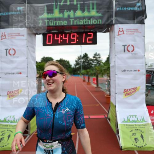 15.06.2025 - 7 Türme Triathlon Michael Strokosch http://msf.ph/oto/8007276 15.06.2025 14:49:12 Ziel 381 meine-sportfotos.de
