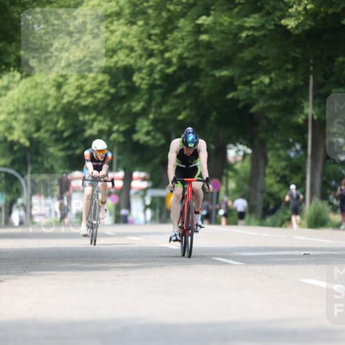 15.06.2025 - 7 Türme Triathlon Yannick Fuchs http://msf.ph/oto/8007434 15.06.2025 13:21:19 Radfahren 671, 817 meine-sportfotos.de
