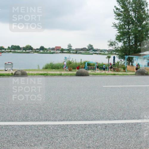 21.06.2025 - 27. Vierlanden-Triathlon H.Heesch http://msf.ph/oto/8007518 15.06.2025 13:24:45 Radfahren 1280, 1309 meine-sportfotos.de