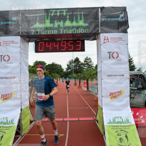 15.06.2025 - 7 Türme Triathlon Michael Strokosch http://msf.ph/oto/8007557 15.06.2025 14:49:53 Ziel 277, 650 meine-sportfotos.de