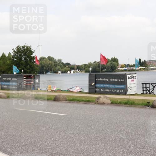 21.06.2025 - 27. Vierlanden-Triathlon H.Heesch http://msf.ph/oto/8007612 15.06.2025 12:09:20 Radfahren 692, 834, 895, 923 meine-sportfotos.de