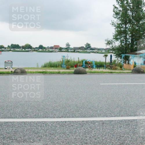 21.06.2025 - 27. Vierlanden-Triathlon H.Heesch http://msf.ph/oto/8007680 15.06.2025 13:25:51 Radfahren 1120, 1238, 1277 meine-sportfotos.de