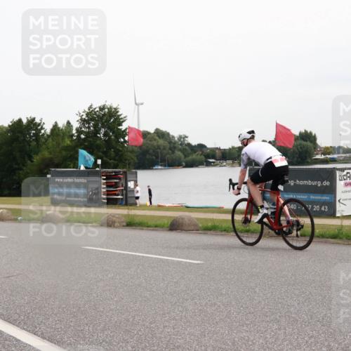 15.06.2025 - 27. Vierlanden-Triathlon H.Heesch http://msf.ph/oto/8007688 15.06.2025 10:44:46 Radfahren 133, 154, 161, 434 meine-sportfotos.de