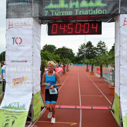 15.06.2025 - 7 Türme Triathlon Michael Strokosch http://msf.ph/oto/8007736 15.06.2025 14:50:04 Ziel 420 meine-sportfotos.de