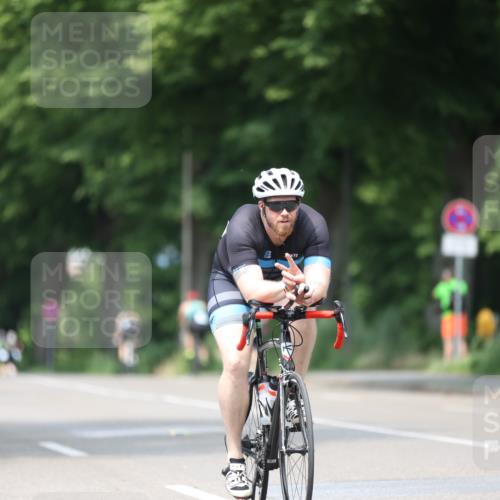 15.06.2025 - 7 Türme Triathlon Yannick Fuchs http://msf.ph/oto/8007845 15.06.2025 13:21:46 Radfahren 405 meine-sportfotos.de